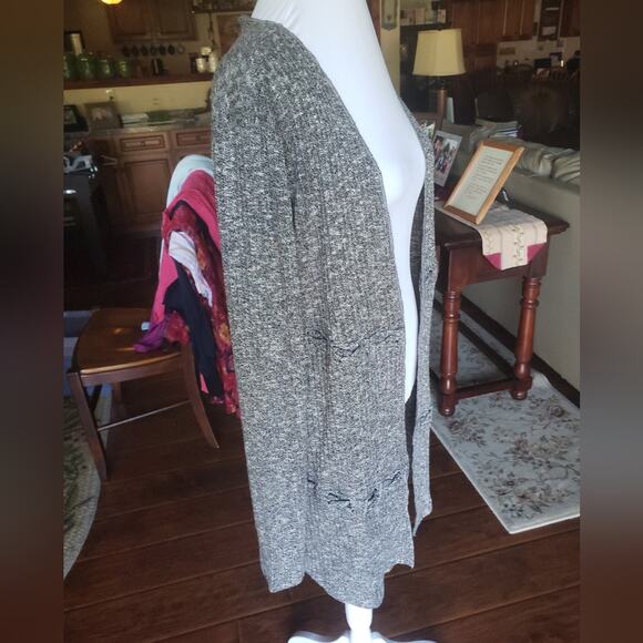 Day Trip xl more like l gray black and white open cardigan - Picture 4 of 7